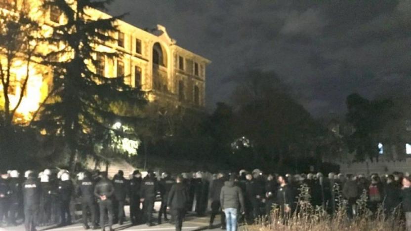 Boğaziçi Üniversitesi nde polis müdahalesi: Çok sayıda gözaltı