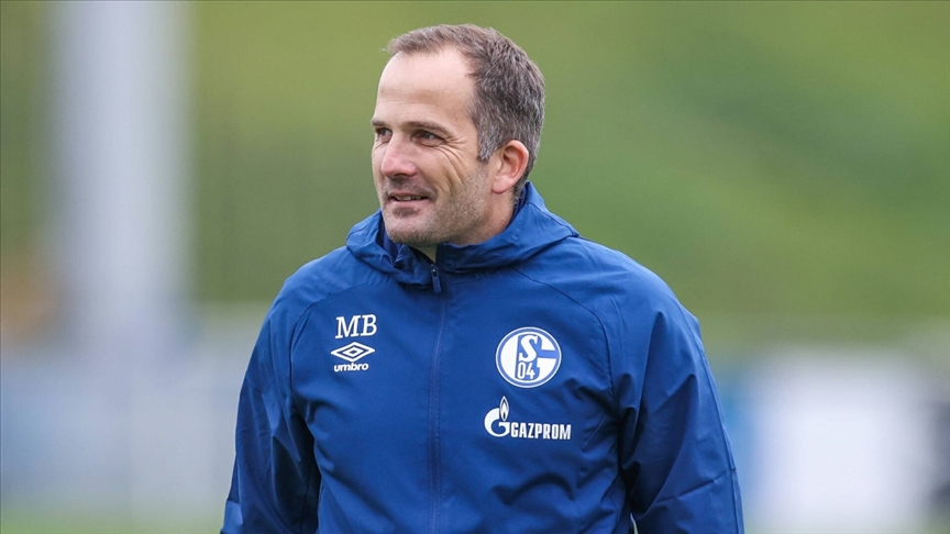 Schalke 04 teknik direktör Manuel Baum ile yollarını ayırdı