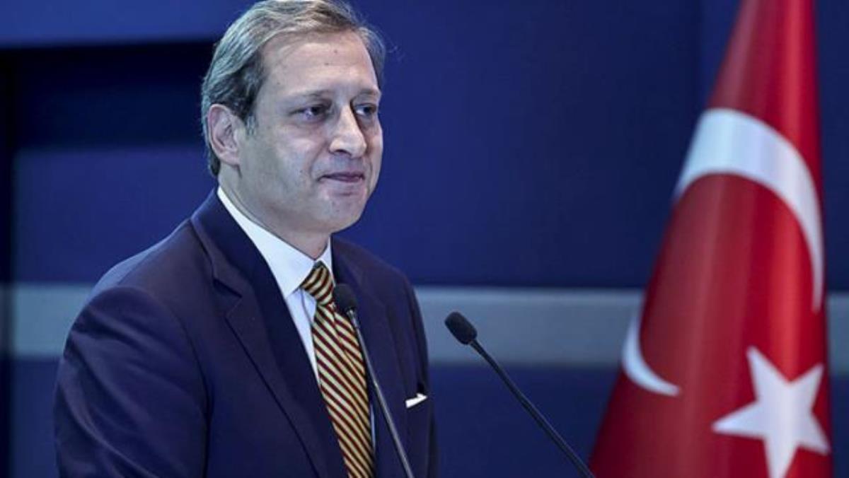 Galatasaray Başkanı Burak Elmas PFDK ya sevk edildi