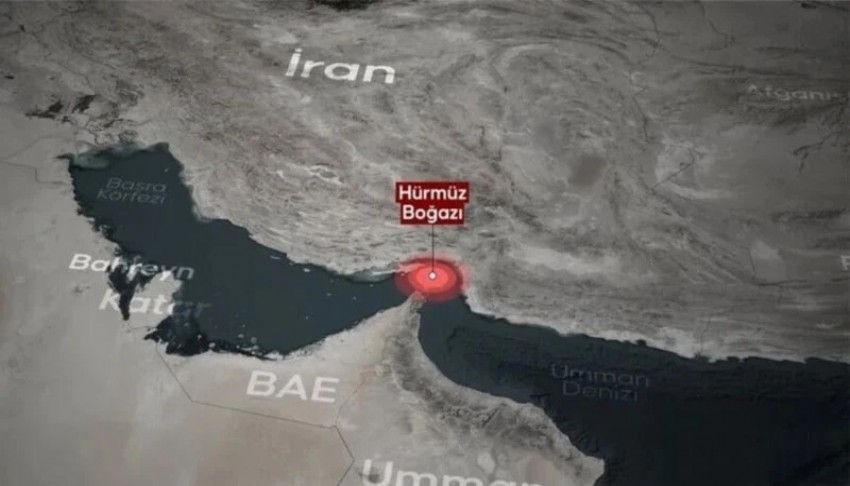 Hürmüz'de iki süper tanker mayına çarptı