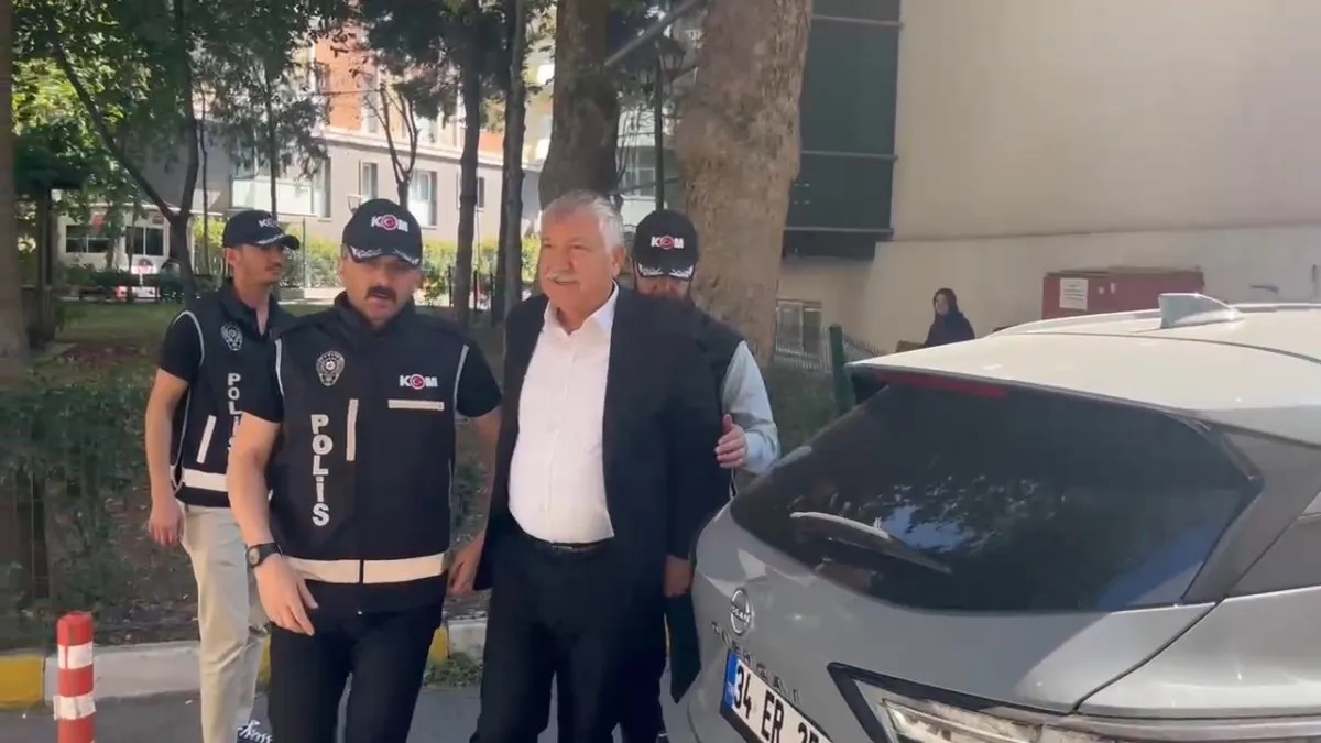 Zeydan Karalar İstanbul a getirildi