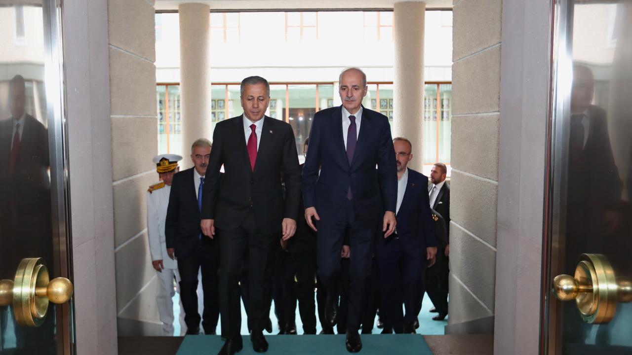 Siyasilerden bayram mesajı