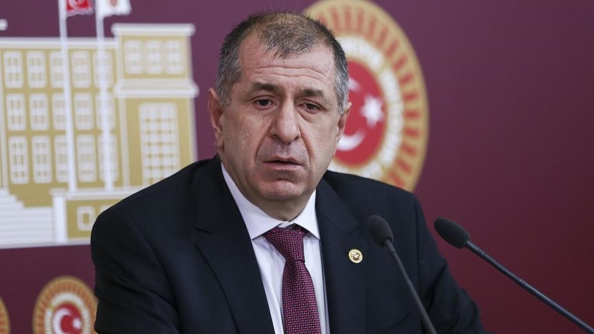 Ümit Özdağ: Tutuklu gençlere baskı yapıyorlarmış!