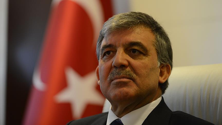 Abdullah Gül den deprem açıklaması: Mücadele daha kolay hale gelir