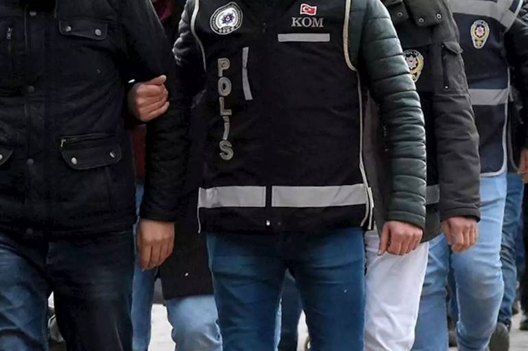 Ankara merkezli 4 ilde FETÖ operasyonu