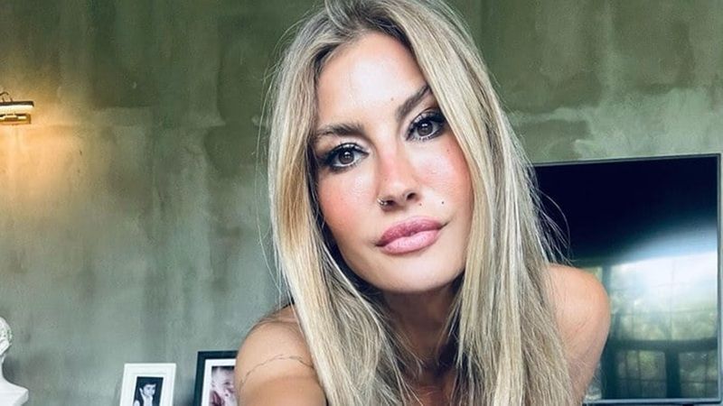 Çağla Şıkel den yıllar sonra çarpıcı itiraf!