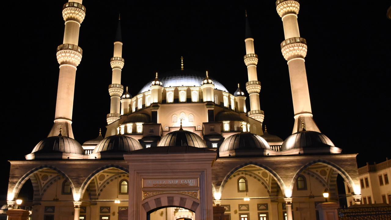 Nevşehir’de akşam ezanı 14 dakika geç okundu