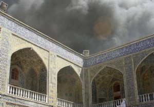 Şii Camisi ne intihar saldırısı: 4 ölü