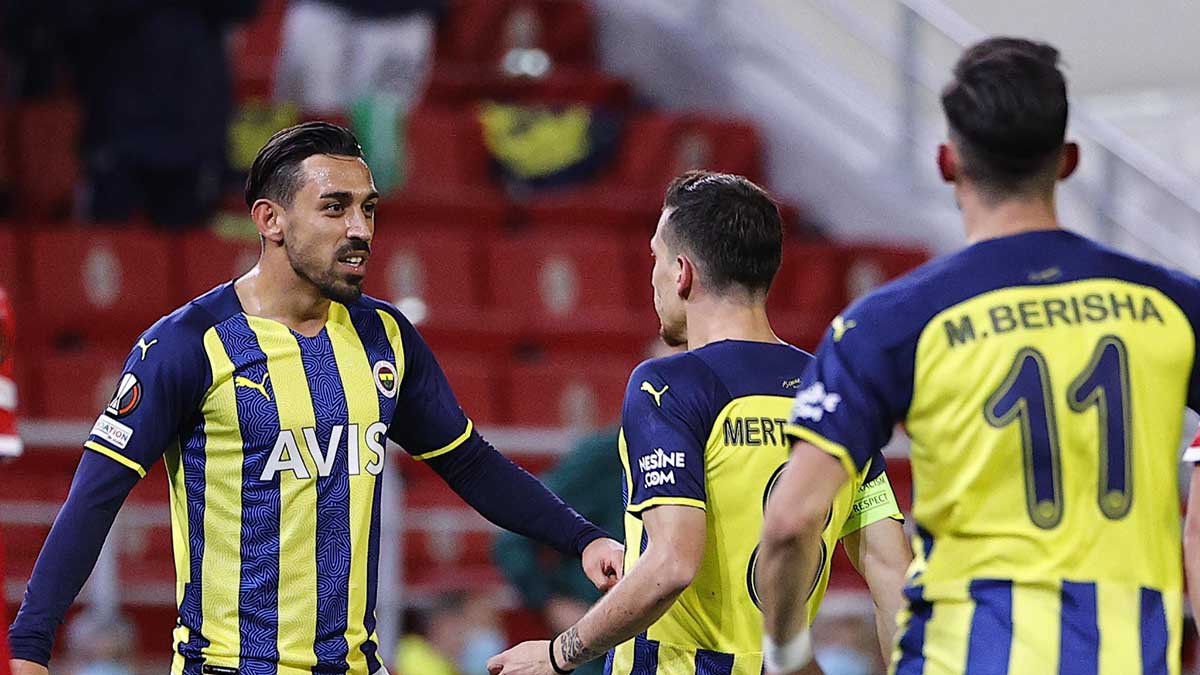 Fenerbahçe ye İrfan Can Kahveci müjdesi!