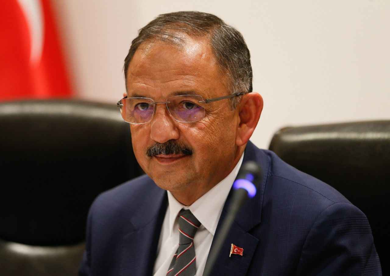Bakan Özhaseki den deprem konutları açıklaması