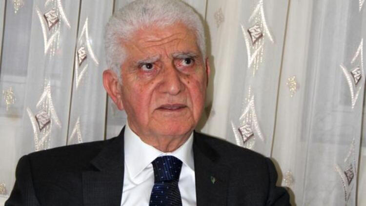 Eski Devlet Bakanı Cemil Erhan hayatını kaybetti