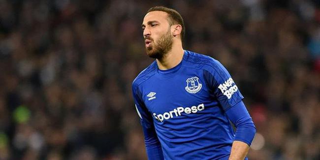 Cenk Tosun dan transfer açıklaması!