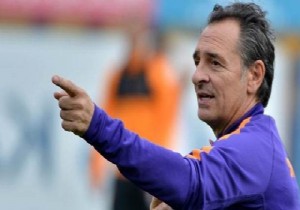 Prandelli, Sneijder in olmaması teknik bir durum!