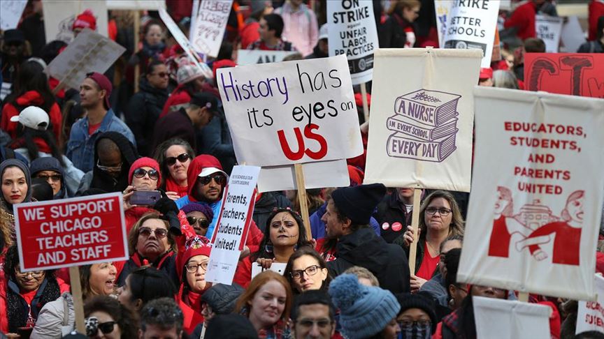 Chicago da öğretmenler grevde