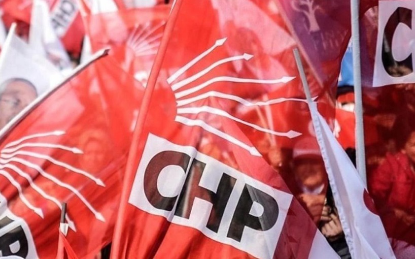 CHP de kritik istifa!