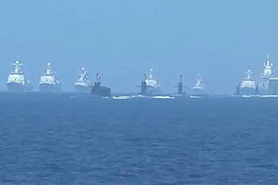 Çin gemileri Japon kara sularında!