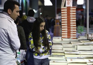 CNR Kitap Fuarı na kitapseverlerin ilgisi yoğun!