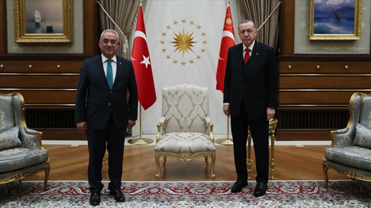 Erdoğan, DSP Genel Başkanı Önder Aksakal ile görüştü