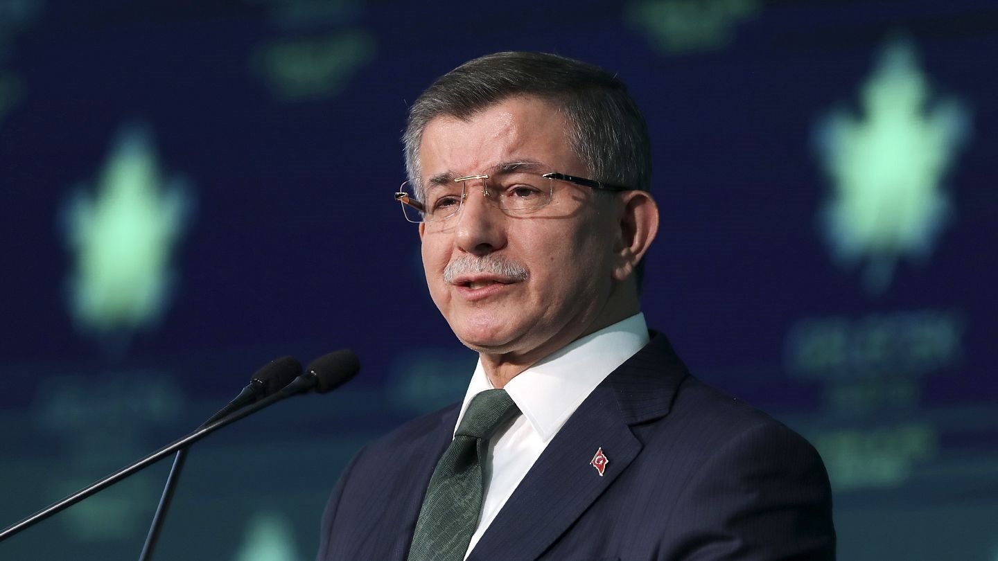 Davutoğlu ndan tepki: Bunlar zulüm politikasıdır!