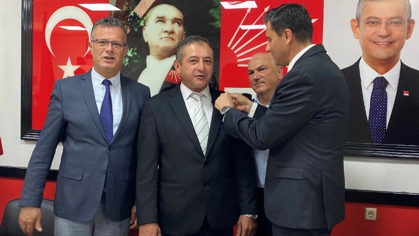 İYİ Parti de istifa! CHP ye katıldılar