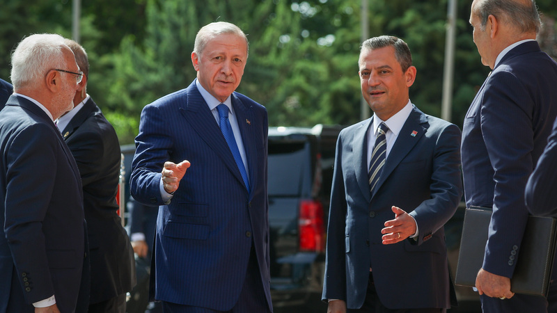 Erdoğan dan Özgür Özel e telefon