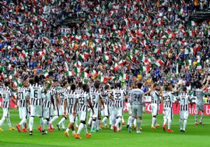 İtalya Süper Kupa da zafer Juventus un!