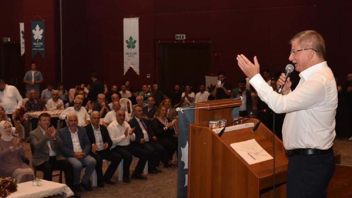 Gelecek Partisi nde yeni katılımlar için tören düzenlendi