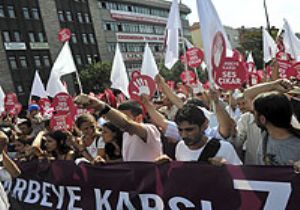 Darbe Karşıtları Başkentteydi: