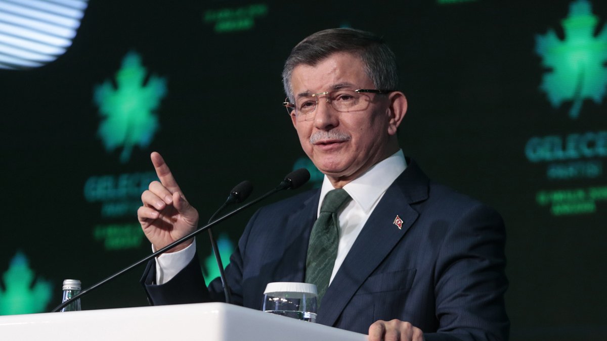 Davutoğlu ndan tekrar edilen KPSS paylaşımı!