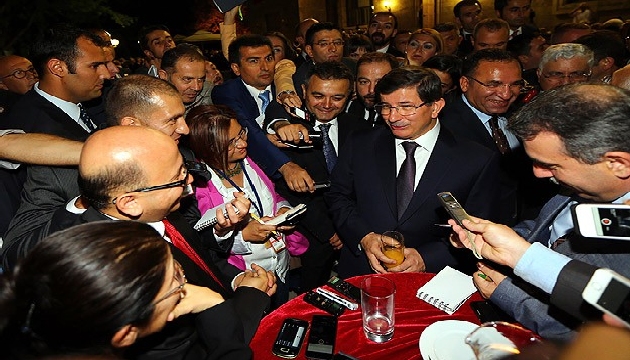 Davutoğlu ndan yanıt gecikmedi: