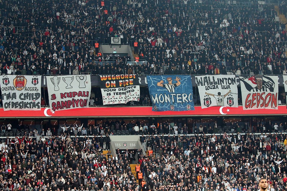 Vodafone Park ta Ozan Tufan protestosu