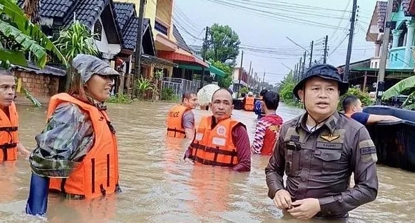 Tayland da sel felaketi 9 can aldı!
