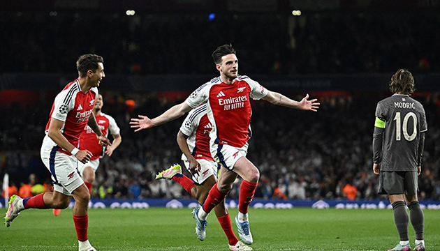 Arsenal, Real Madrid i dağıttı!