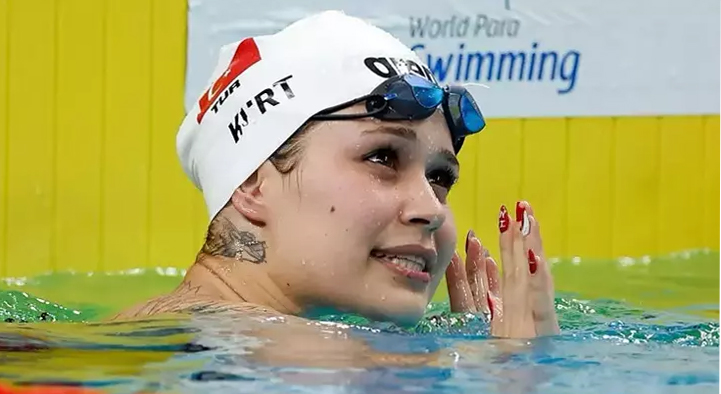 Defne Kurt tarih yazdı