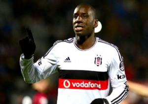 Beşiktaş ın yıldız futbolcusu Demba Ba düşüşte!