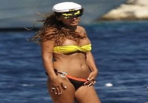 Kaptan Demet in Hain Bikinisi