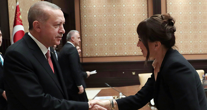 Erdoğan dan Demet Akbağ a telefon