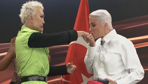 Seyhan Soylu'dan Deniz Akkaya'ya olay hareket: Ben onun ablasıyım...