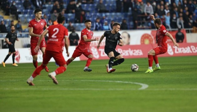 Adana Demirspor geriden geldi turladı!