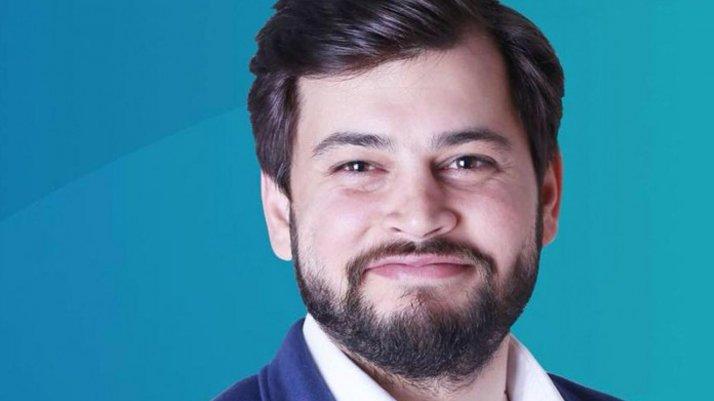 AK Parti Tanıtım ve Medya Başkan Yardımcısı Emre Cemil Ayvalı istifa etti