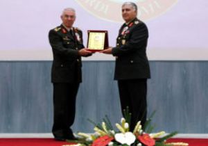 2. Ordu da Devir Teslim Töreni