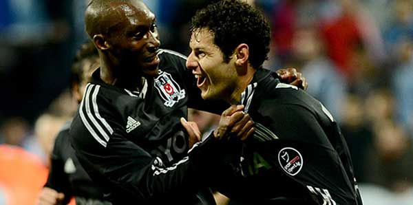 Beşiktaşlı futbolcu Katar yolcusu
