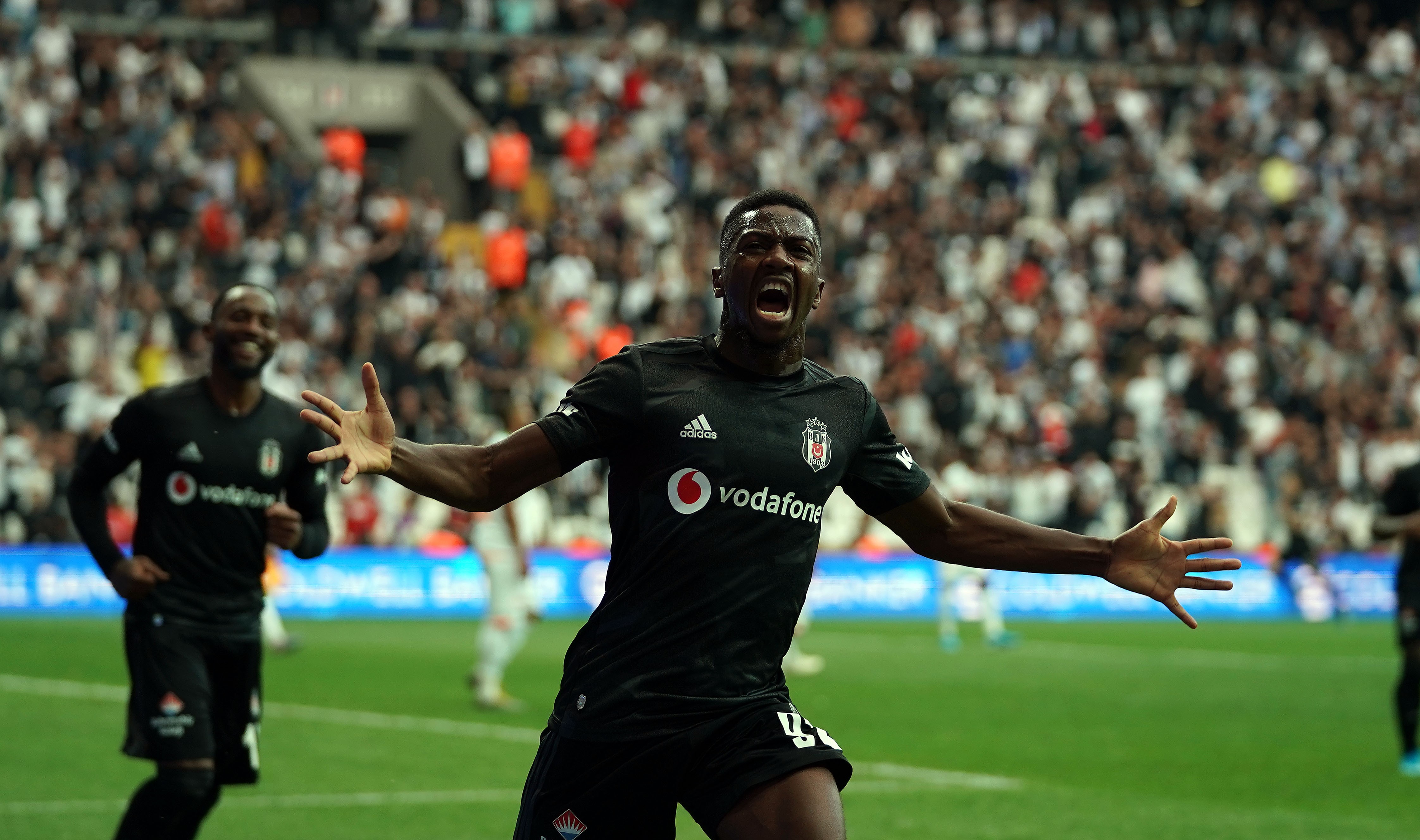 Pendikspor eski Beşiktaşlı oyuncuyu transfer etti