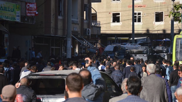 Diyarbakır da ortalık karıştı!