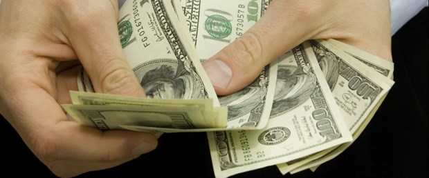 Dolar, 5,70 bandında işlem görüyor