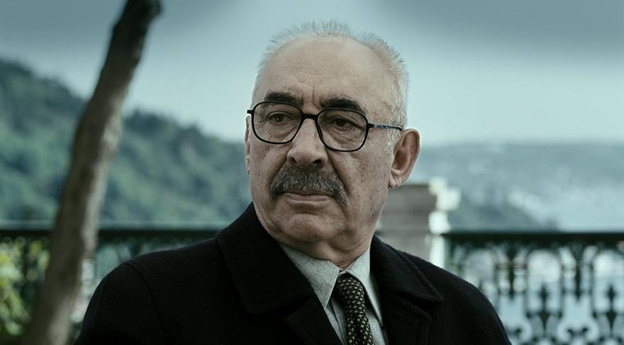 Şener Şen in rol arkadaşına estetik şartı