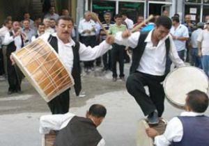 Sınavlar Bitene Kadar Düğün Yasak