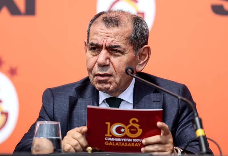 Dursun Özbek, kaleci Kamil Grabara hakkında konuştu