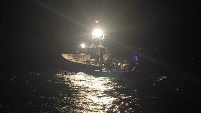 Çanakkale açıklarında 39 düzensiz göçmen yakalandı