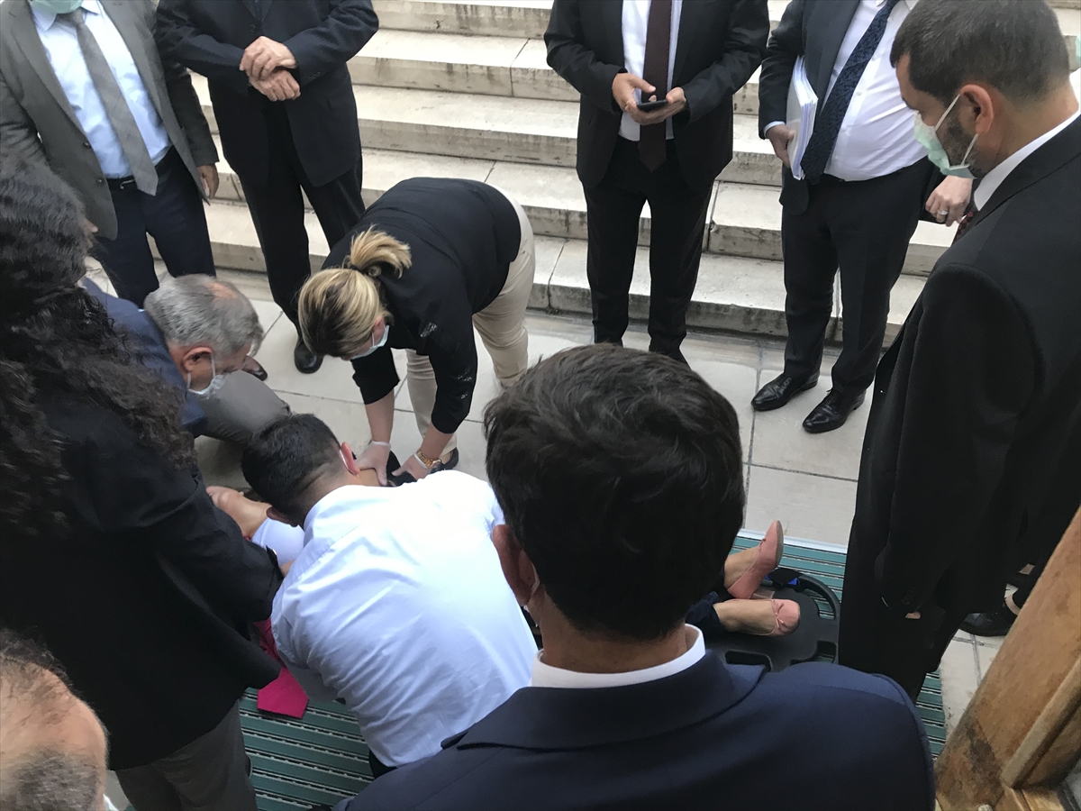 HDP Grup Başkanvekili Beştaş, Meclis te kaza geçirdi